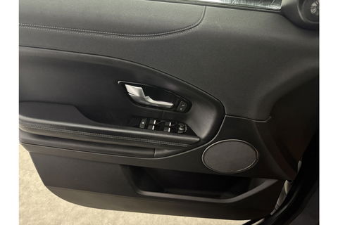 Land Rover Range Rover Evoque 2.0 TD4 HSE 150PK Pano LED Trekhaak Clima Cruise Navigatie 20"LMV Leder PDC