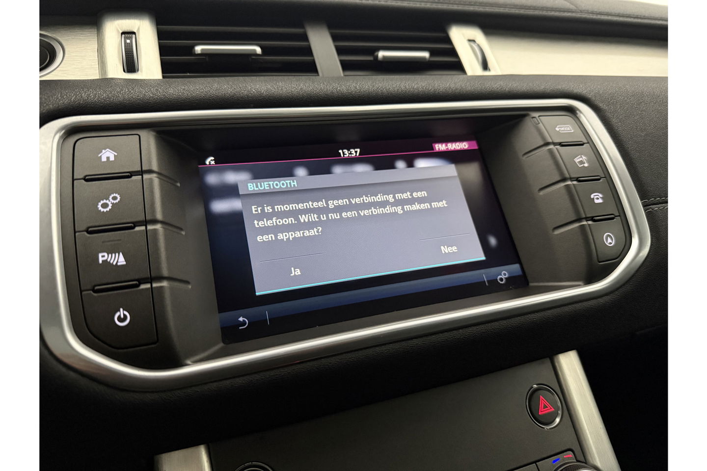 Land Rover Range Rover Evoque 2.0 TD4 HSE 150PK Pano LED Trekhaak Clima Cruise Navigatie 20"LMV Leder PDC