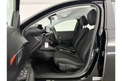 Peugeot 208 1.2 PureTech Airco Carplay Cruise LED Navigatie 16"LMV PDC