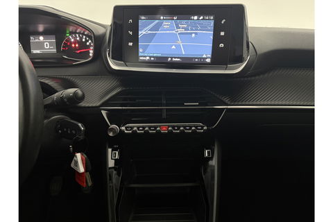 Peugeot 208 1.2 PureTech Airco Carplay Cruise LED Navigatie 16"LMV PDC