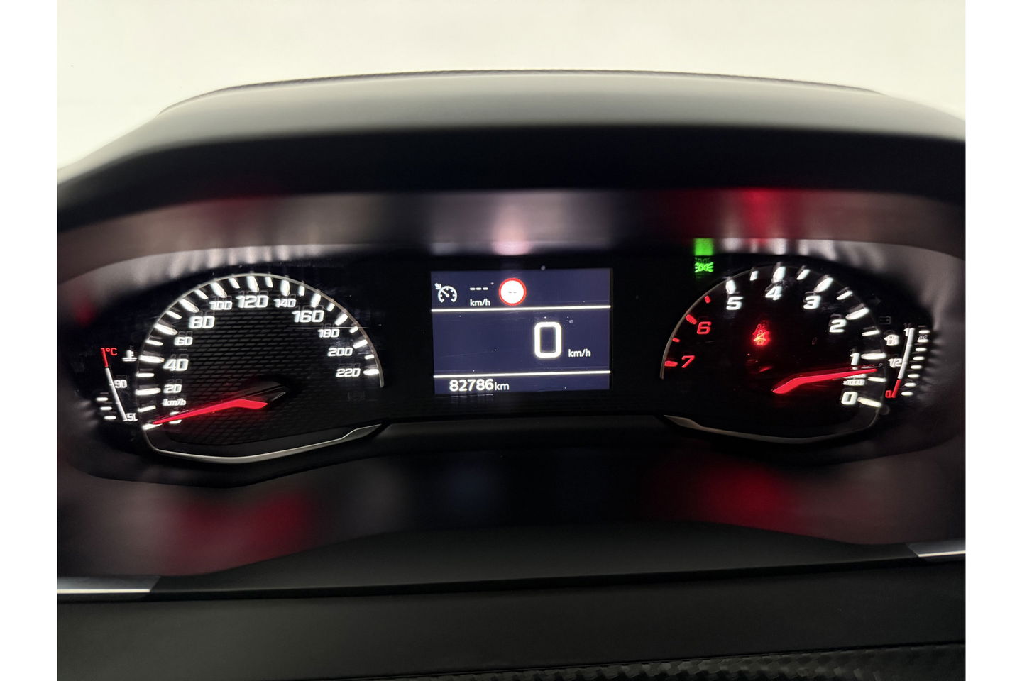 Peugeot 208 1.2 PureTech Airco Carplay Cruise LED Navigatie 16"LMV PDC