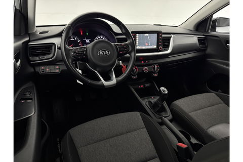 Kia Stonic 1.0 T-GDi Camera LED Carplay Airco Cruise Navi PDC 17''LMV