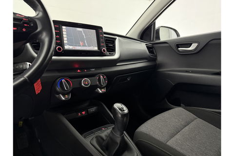 Kia Stonic 1.0 T-GDi Camera LED Carplay Airco Cruise Navi PDC 17''LMV
