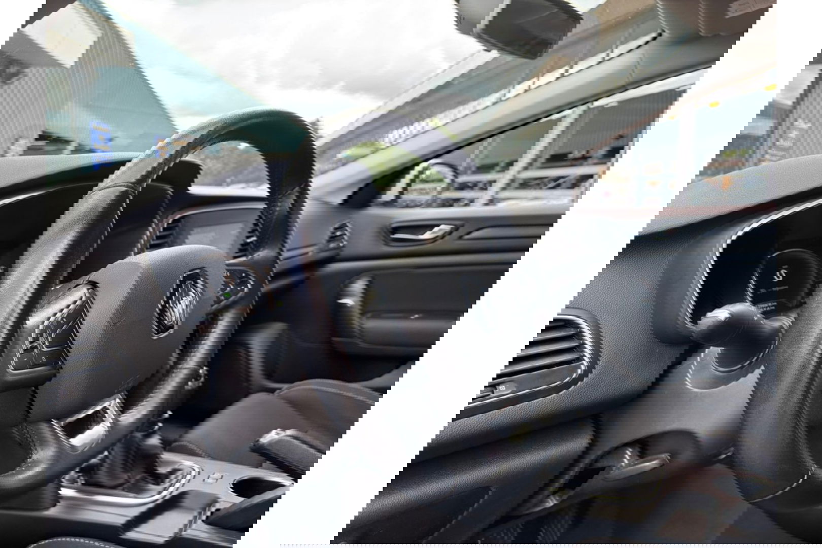 Renault Mégane 1.2 TCE 132 PK NAVI AIRCO/ECC PDC CRUISE CONTROL