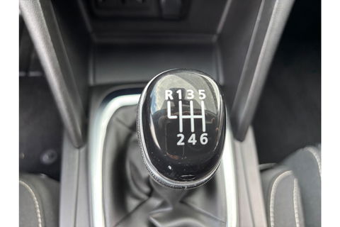 Renault Mégane 1.2 TCE 132 PK NAVI AIRCO/ECC PDC CRUISE CONTROL