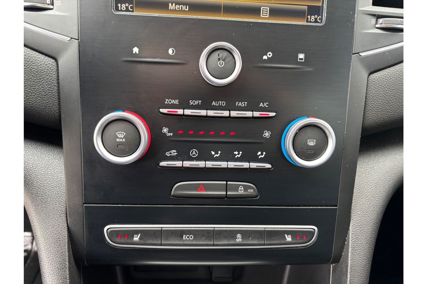 Renault Mégane 1.2 TCE 132 PK NAVI AIRCO/ECC PDC CRUISE CONTROL