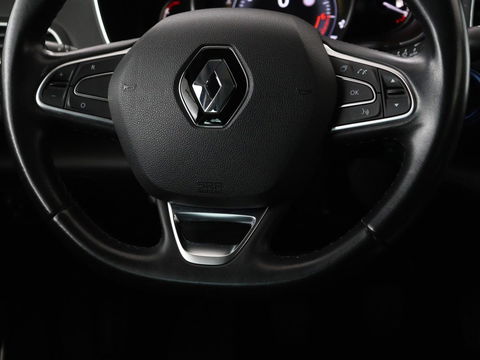 Renault Mégane 1.2 TCe Bose | Trekhaak | Half leder | Camera | Massage | Navigatie | Climate control | Park Assist | Cruise control | Keyless