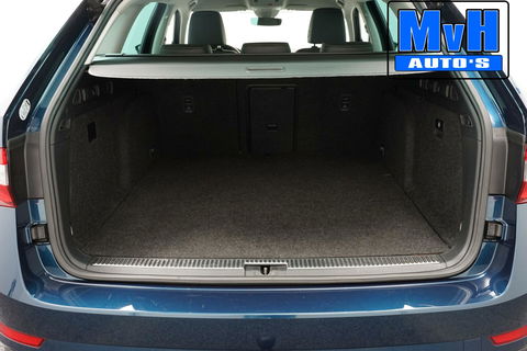 Škoda Superb Combi 1.4 TSI iV Business Edition Plus