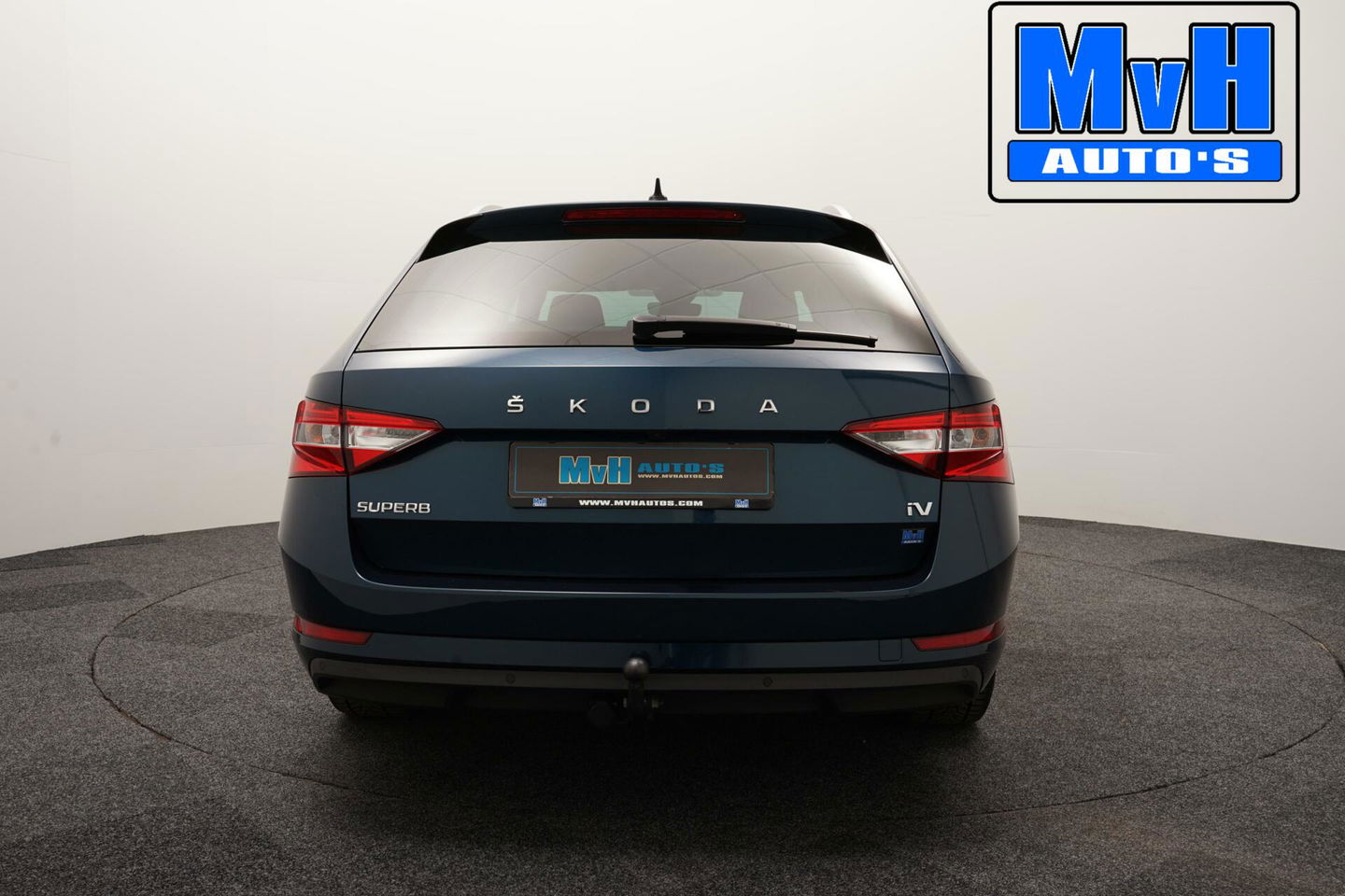 Škoda Superb Combi 1.4 TSI iV Business Edition Plus