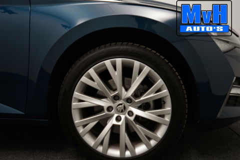 Škoda Superb Combi 1.4 TSI iV Business Edition Plus