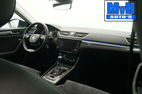 Škoda Superb Combi 1.4 TSI iV Business Edition Plus