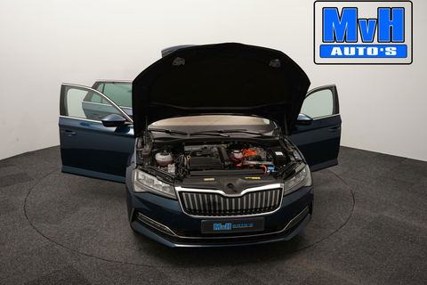 Škoda Superb Combi 1.4 TSI iV Business Edition Plus