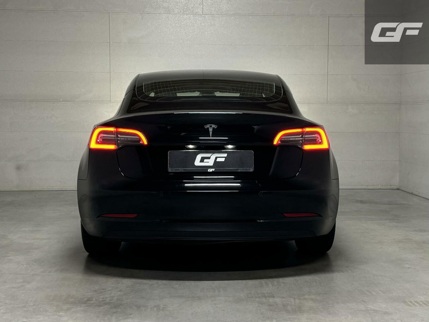 Tesla Model 3 Standard RWD Plus 60 kWh Autopilot Pano NAP
