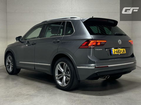 Volkswagen Tiguan 1.5 TSI ACT R-Line Pano HUD Virtual Trekh.