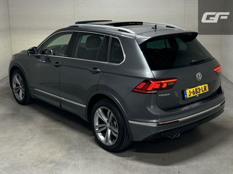 Volkswagen Tiguan 1.5 TSI ACT R-Line Pano HUD Virtual Trekh.