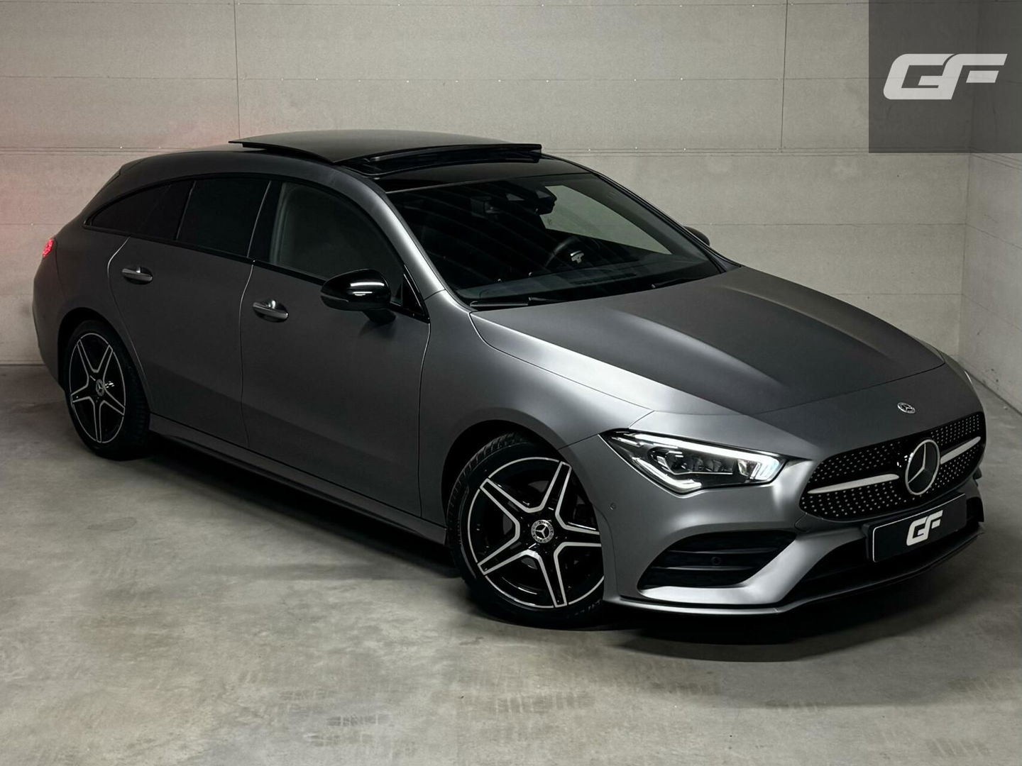 Mercedes-Benz CLA Shooting Brake 200 AMG Designo Matt Sfeer
