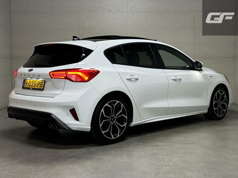 Ford Focus 1.5 EcoBoost ST Line Pano ACC CarPlay Winterpack