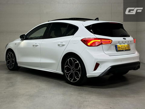 Ford Focus 1.5 EcoBoost ST Line Pano ACC CarPlay Winterpack