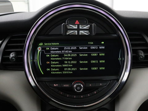 MINI Cooper S 2.0 Chili Serious Business | Panoramadak | Leder | Head-Up | Navigatie | Full LED | Harman/Kardon | Climate control | Keyless | Parkeerhulp | Cruise control