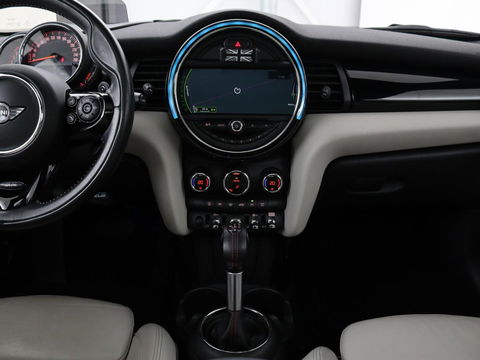 MINI Cooper S 2.0 Chili Serious Business | Panoramadak | Leder | Head-Up | Navigatie | Full LED | Harman/Kardon | Climate control | Keyless | Parkeerhulp | Cruise control