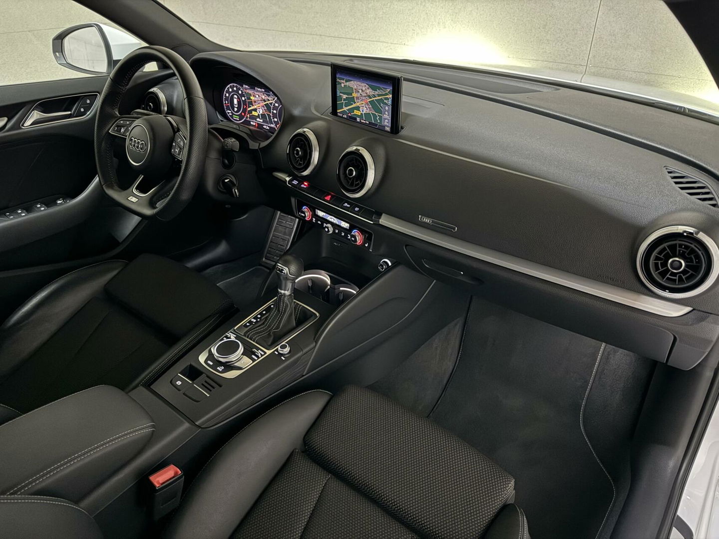 Audi A3 Sportback 35 TFSI Black Edition S-Line Virtual NAP