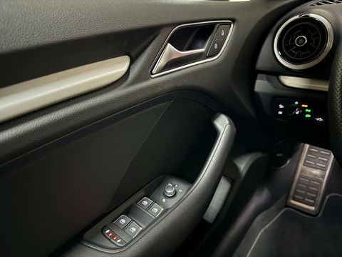 Audi A3 Sportback 35 TFSI Black Edition S-Line Virtual NAP