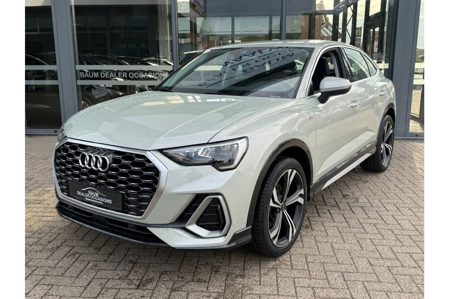 Audi Q3 Sportback 35 TFSI S-LINE AIRCO-ECC NAVI LEER CAMERA.