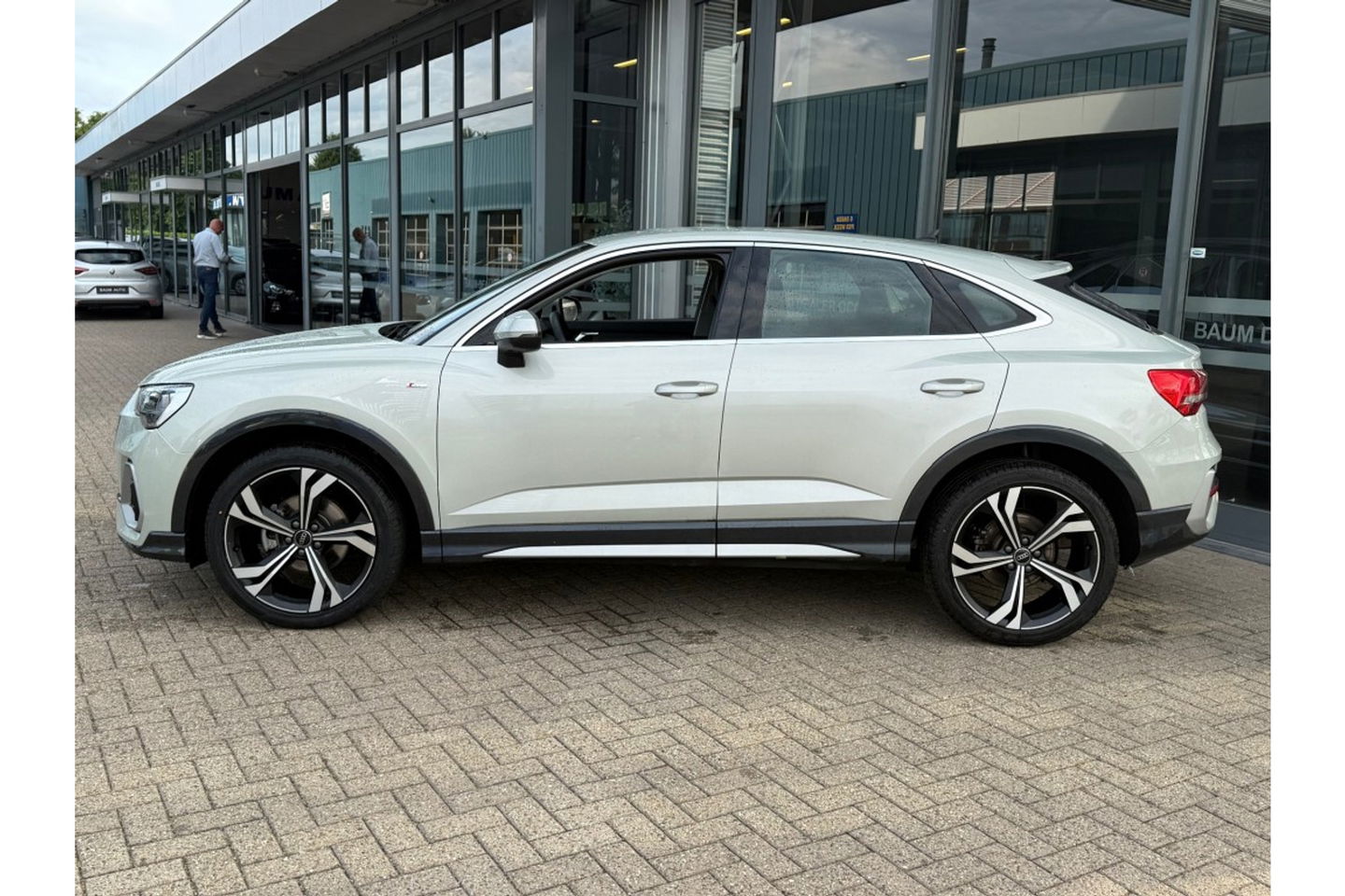 Audi Q3 Sportback 35 TFSI S-LINE AIRCO-ECC NAVI LEER CAMERA.