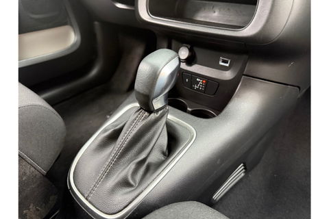Citroën C3 1.2 PT SHINE AUTOMAAT 110PK AIRCO NAVI PDC-CAMERA CRUISE.