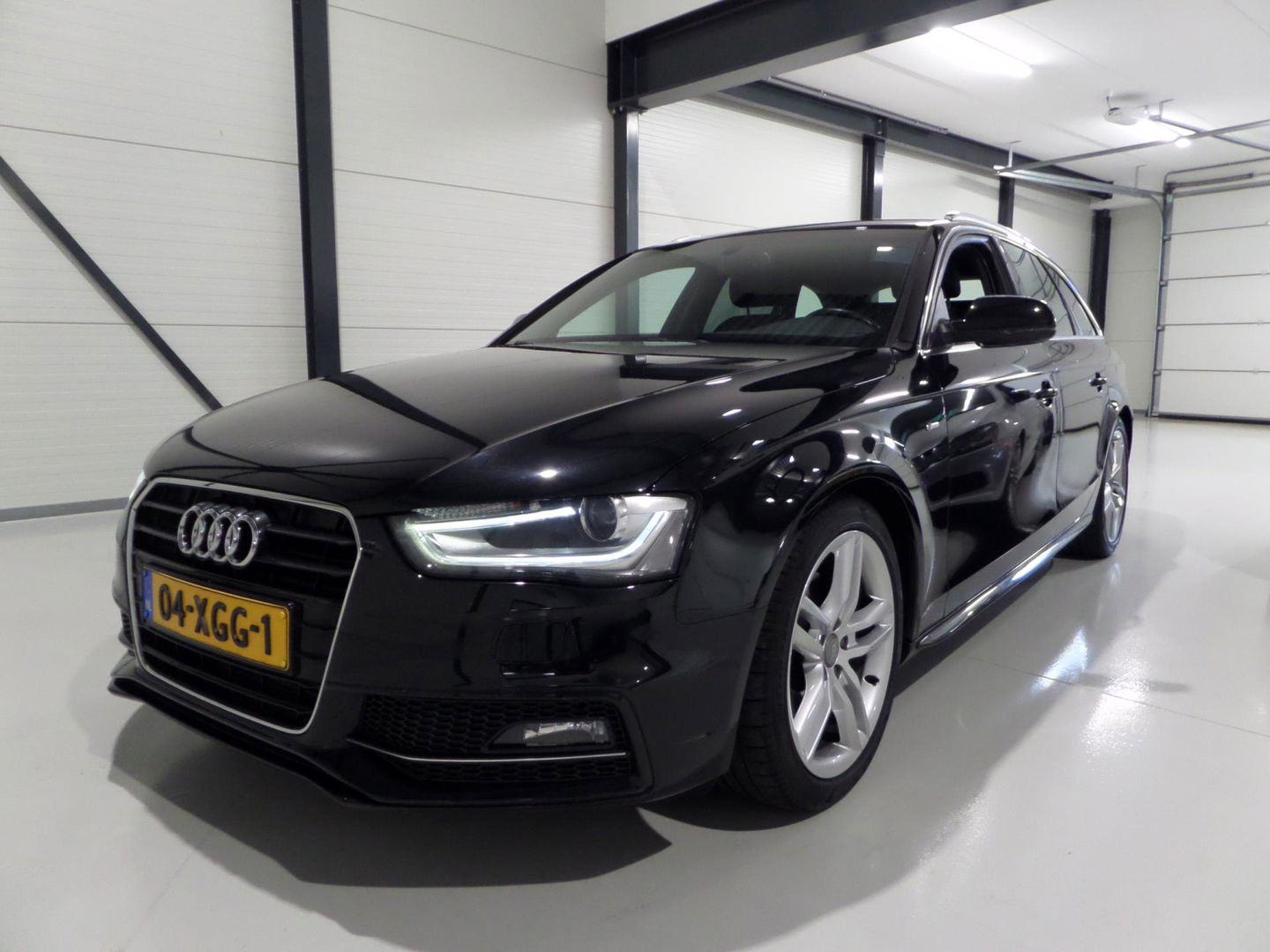 Audi A4 Avant 1.8 TFSI Pro Line S "Origineel NL!" 2x S-Line Automaat! Xenon-LED Bluetooth Navigatie, van 1e eigenaar in nieuwstaat