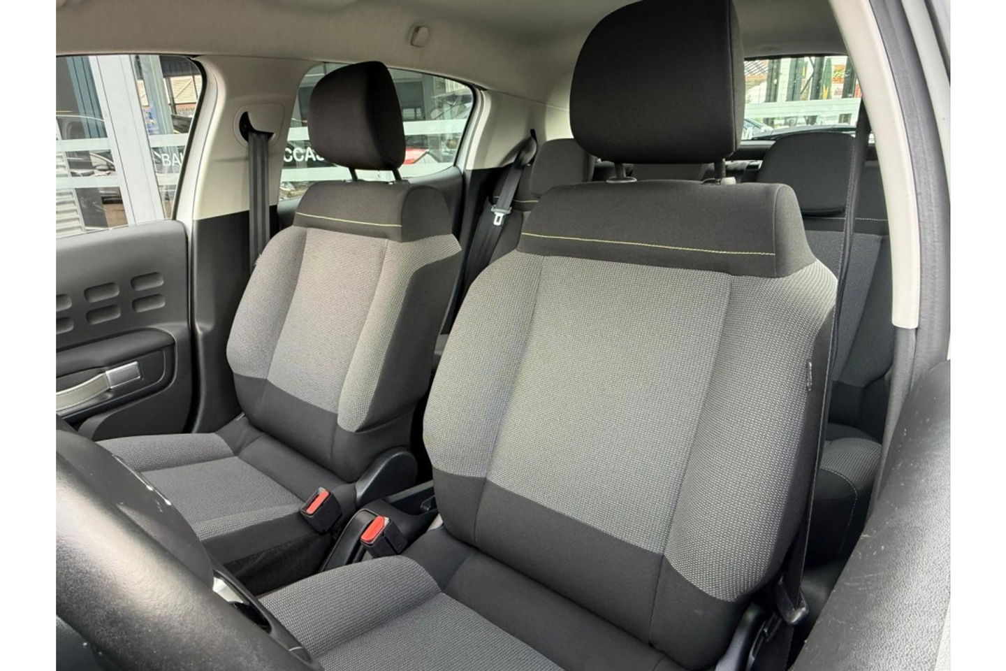 Citroën C3 1.2 PT SHINE AIRCO-ECC FULLMAP NAVI PDC CRUISE.