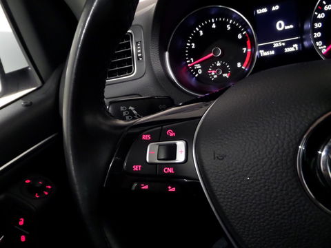 Volkswagen Polo 1.2 TSI R-Line "Origineel NL!" Apple-Carplay Leer Navigatie Bluetooth Parkeersens, van 2e eigenaar in nieuwstaat!