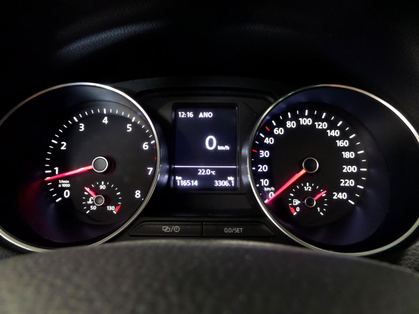 Volkswagen Polo 1.2 TSI R-Line "Origineel NL!" Apple-Carplay Leer Navigatie Bluetooth Parkeersens, van 2e eigenaar in nieuwstaat!