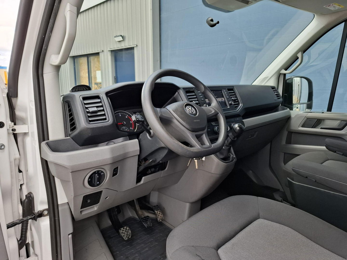 Volkswagen Crafter 35 2.0 TDI L3H3 Highline AIRCO / CRUISE CONTROLE / NAVI / EURO 6