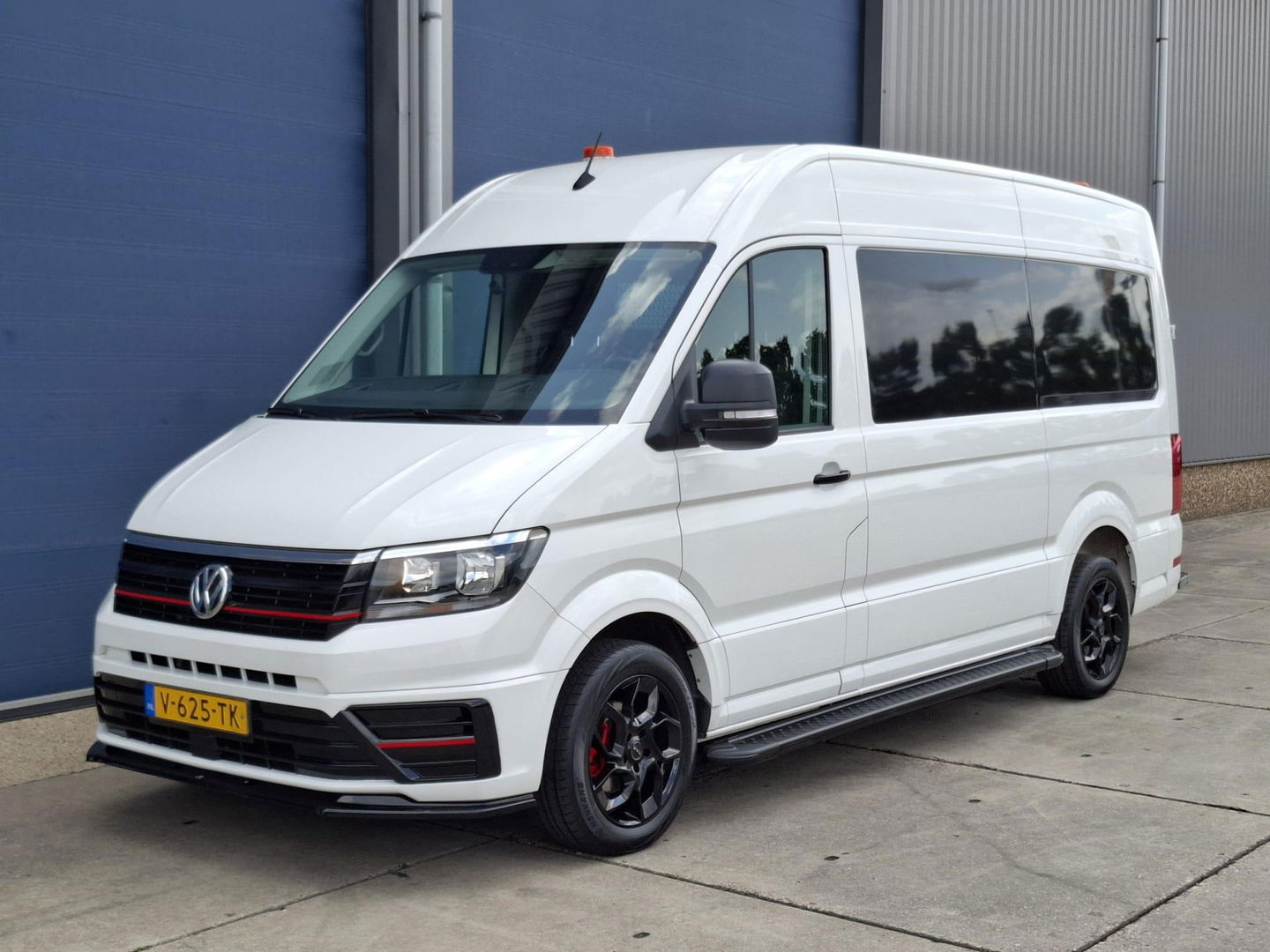 Volkswagen Crafter 35 2.0 TDI L3H3 Highline AIRCO / CRUISE CONTROLE / NAVI / EURO 6