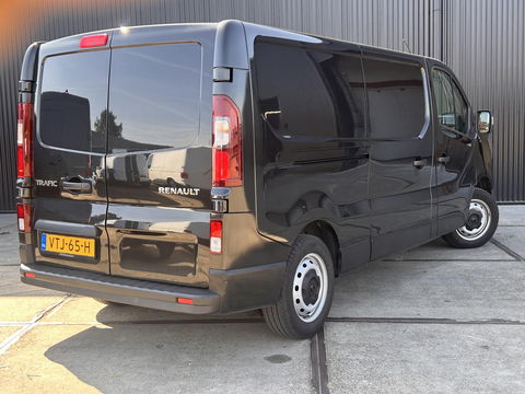 Renault Trafic 2.0 dCi L2H1 | LED | Apple Carplay | Weinig KM