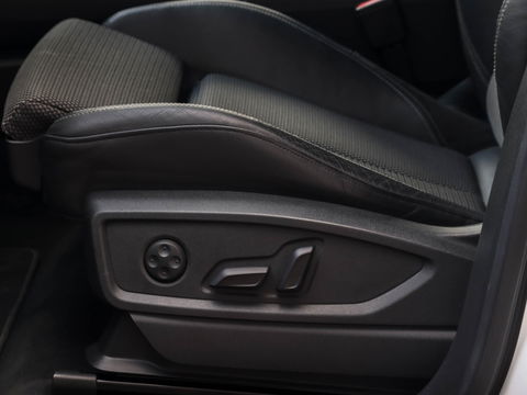 Audi Q5 55 TFSI e Quattro 367pk S-Line | Virtual cockpit