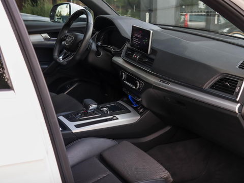 Audi Q5 55 TFSI e Quattro 367pk S-Line | Virtual cockpit