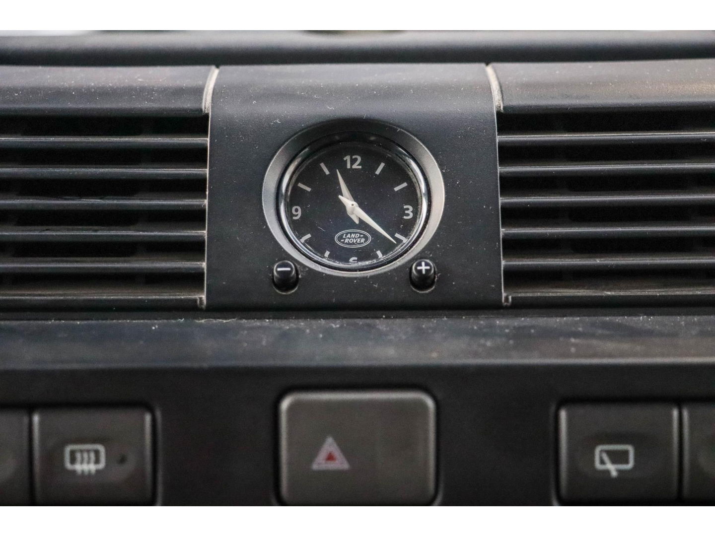 Land Rover Defender 2.4 TD 110 S | 65.000 KM | 7 zits | Leder | in Topconditie!