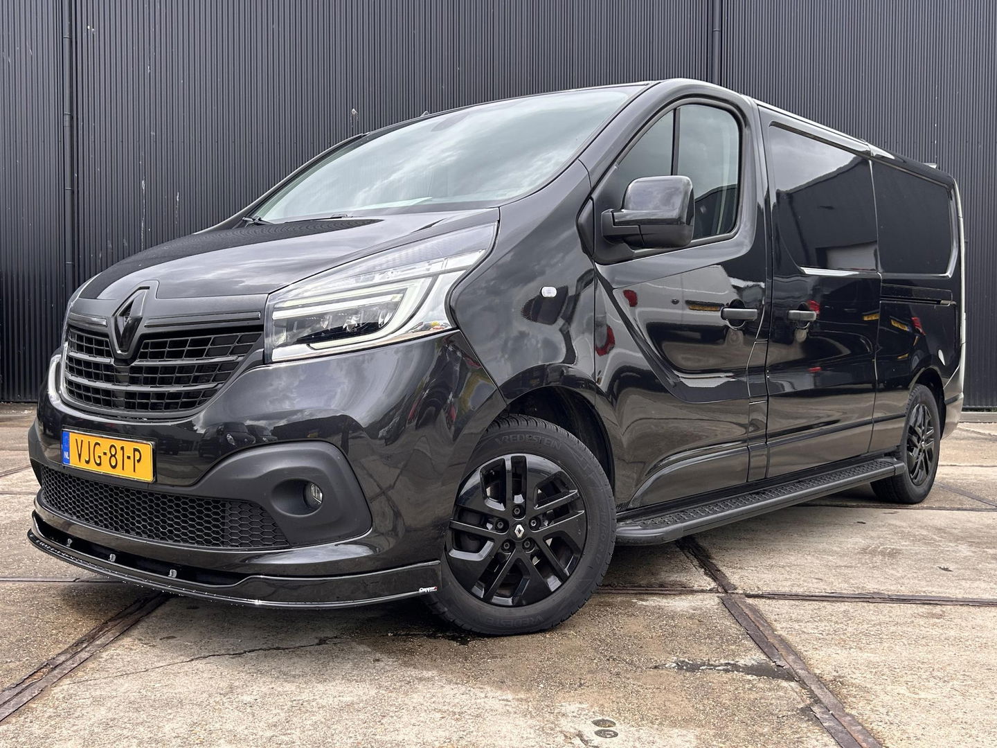 Renault Trafic 2.0 170pk EDC L2H1 Luxe | 2x schuifdeur | MARGE | Sidesteps | Sport | Automaat |