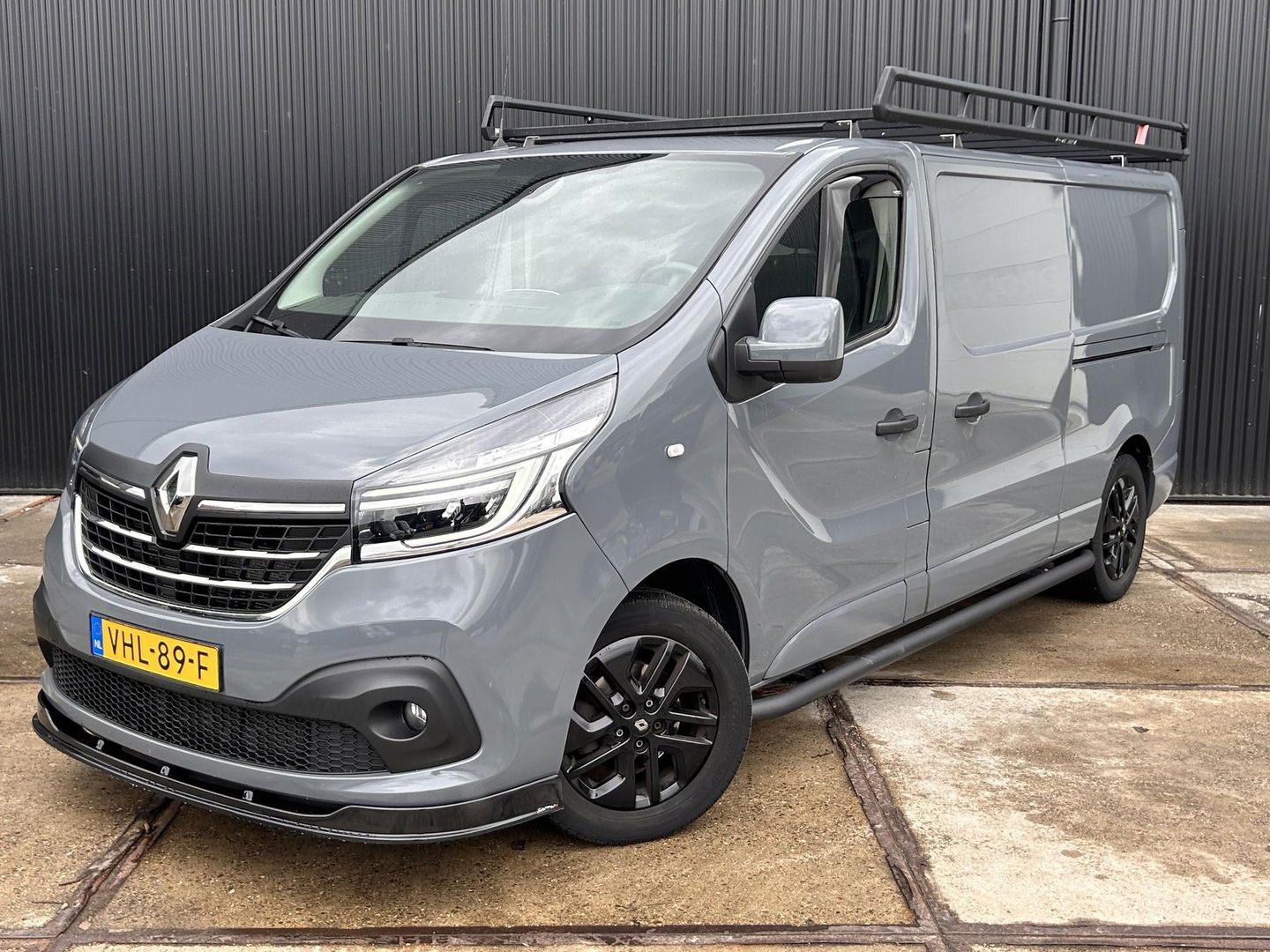Renault Trafic 2.0 dCi 170PK L2H1 Luxe | LED | LMV | 2x Schuifdeur | R-Link | Carplay