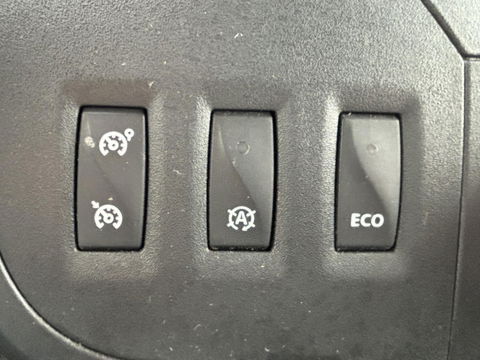 Renault Master T35 2.3 dCi L2H3 145PK | Camera | 12 maanden APK | Cruise Control