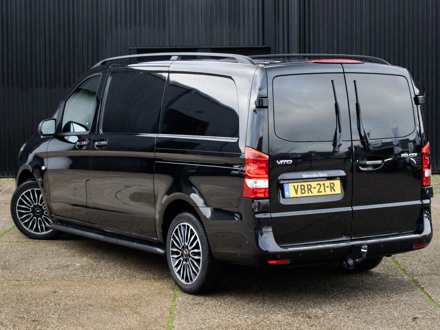 Mercedes-Benz Vito 119 CDI Lang | LED | 2x SCHUIF | LEDER |