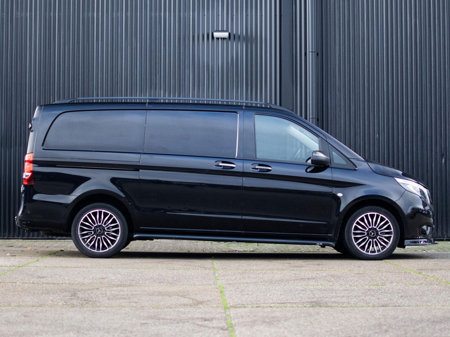 Mercedes-Benz Vito 119 CDI Lang | LED | 2x SCHUIF | LEDER |