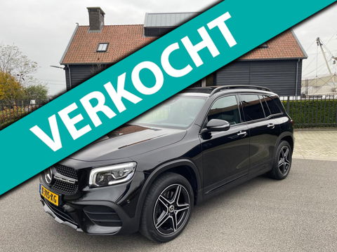 Mercedes-Benz GLB 200 AMG Line Night pakket Panoramadak AchteruirijCamera