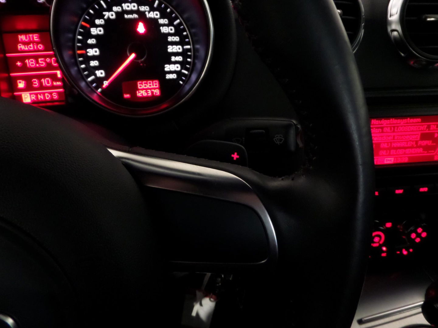 Audi TT 2.0 TFSI Pro Line "Automaat" Leer Xenon Navigatie Bluetooth Youngtimer Stoelverw, van 2e eigenaar in zeer nette staat !