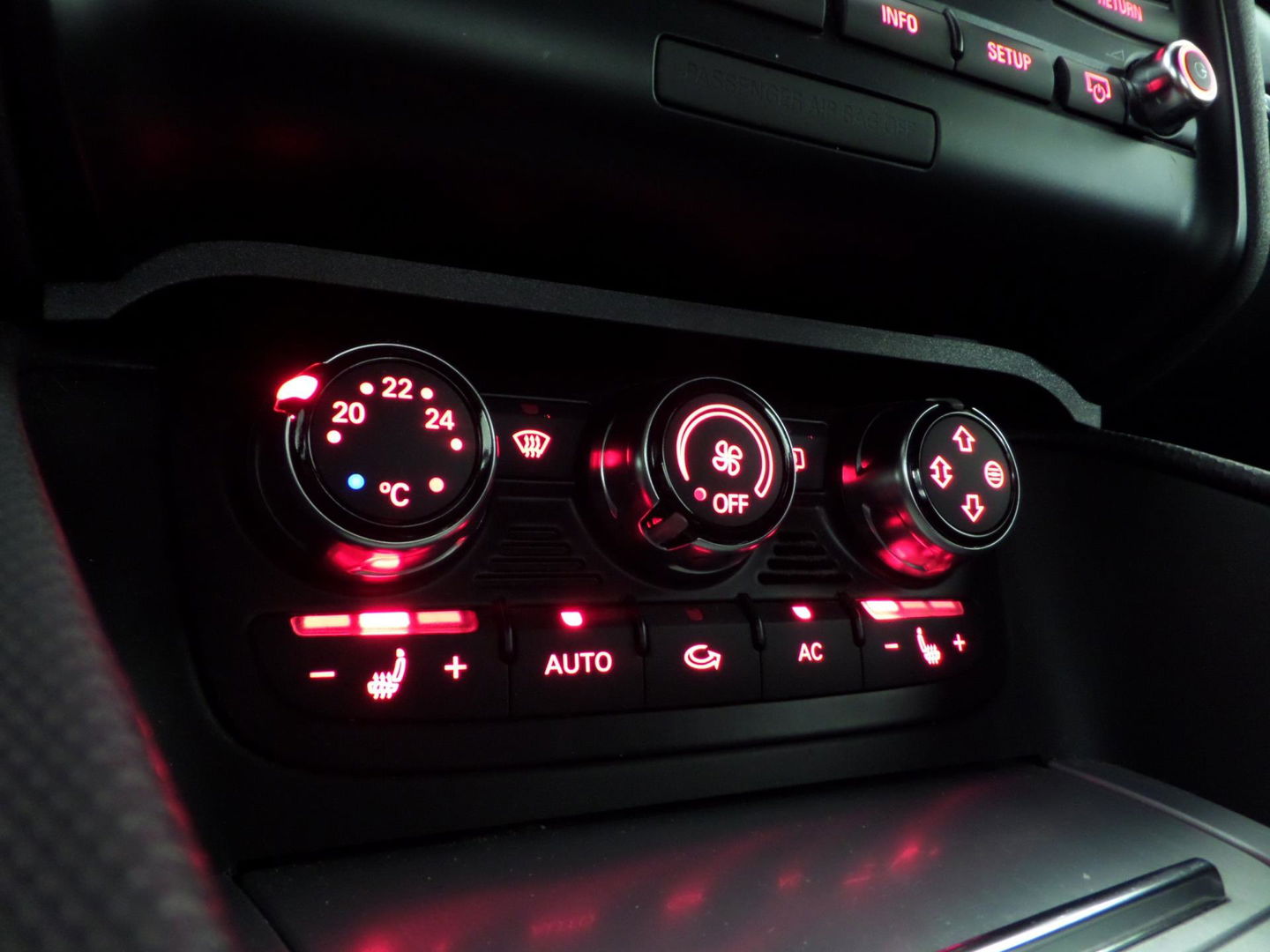 Audi TT 2.0 TFSI Pro Line "Automaat" Leer Xenon Navigatie Bluetooth Youngtimer Stoelverw, van 2e eigenaar in zeer nette staat !