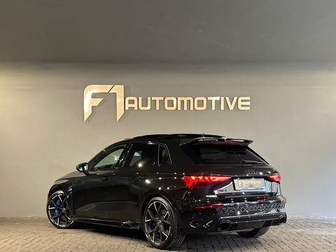 Audi RS3 Sportback 2.5 TFSI Quattro Pano|Ceramic|HuD|B&O|Mem