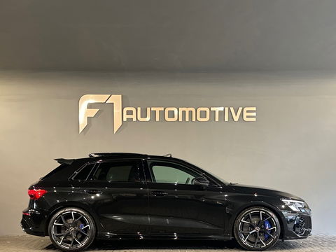 Audi RS3 Sportback 2.5 TFSI Quattro Pano|Ceramic|HuD|B&O|Mem