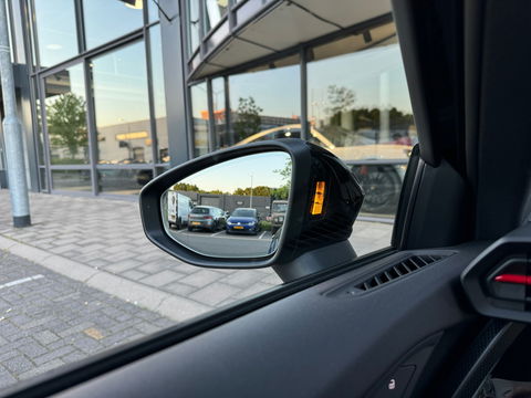 Audi RS3 Sportback 2.5 TFSI Quattro Pano|Ceramic|HuD|B&O|Mem